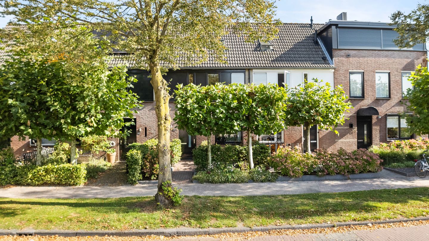 Foto 49 van Lange Voren 97