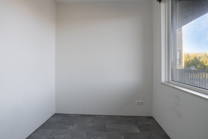 Foto 20 van Siersteenlaan 365-E