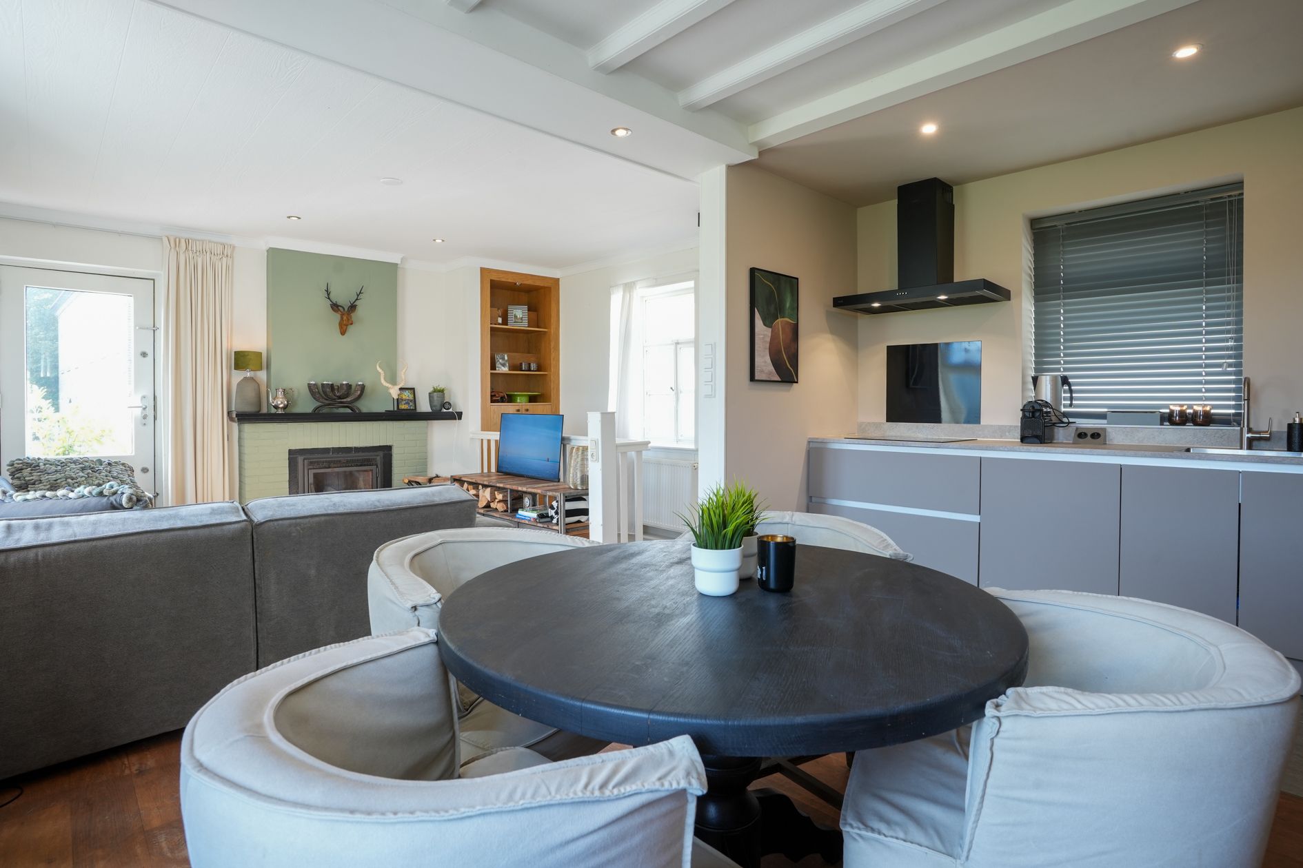 Photo 12 of Kiewegracht 8-A