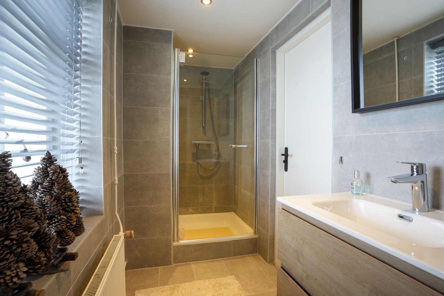 Photo 14 of Kiewegracht 8-A