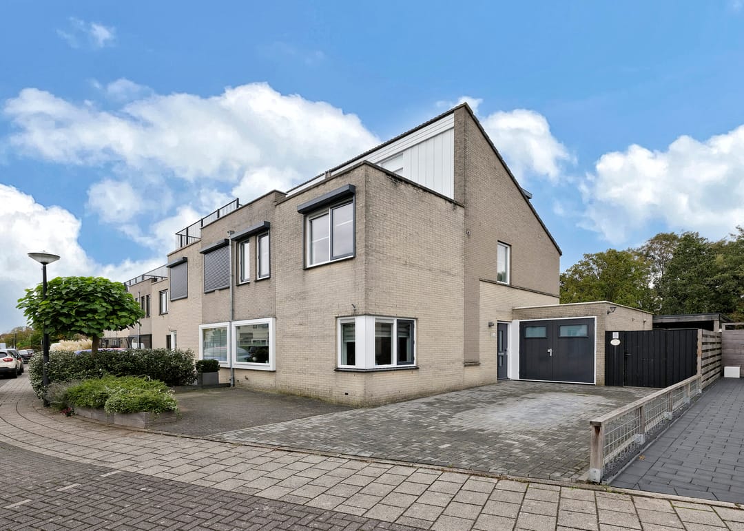 Photo 1 of Rosa Spierplantsoen 26