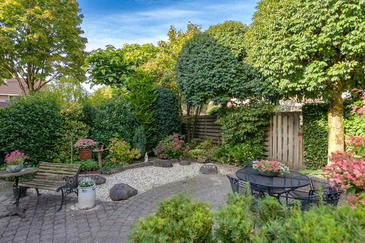 Foto 26 van Meibloem 20