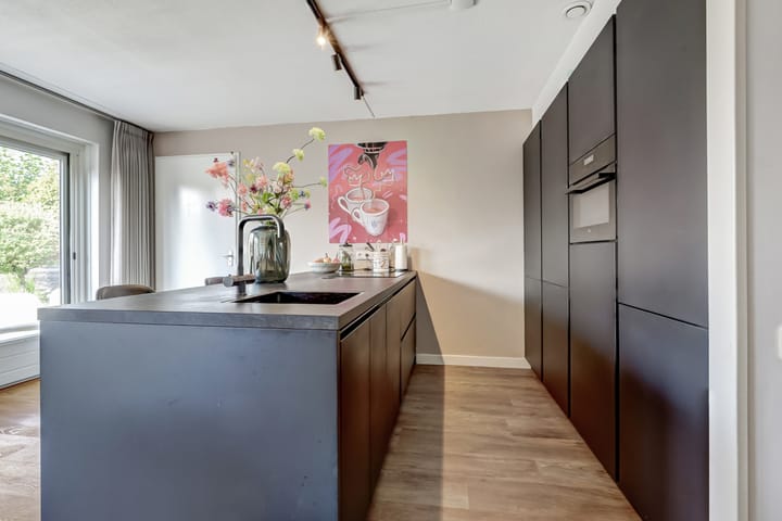 Foto 3 van Brandnetel 8