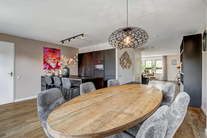 Foto 4 van Brandnetel 8