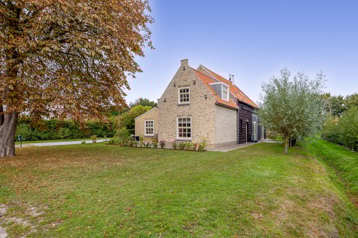 Foto 2 van Dorpsweg 48