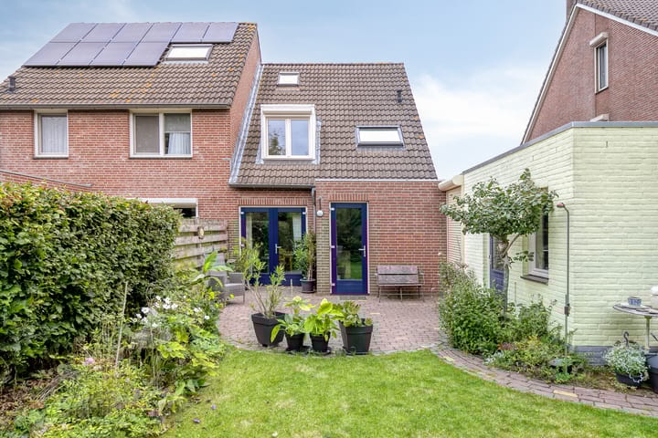 Foto 40 van Moerkamp 25