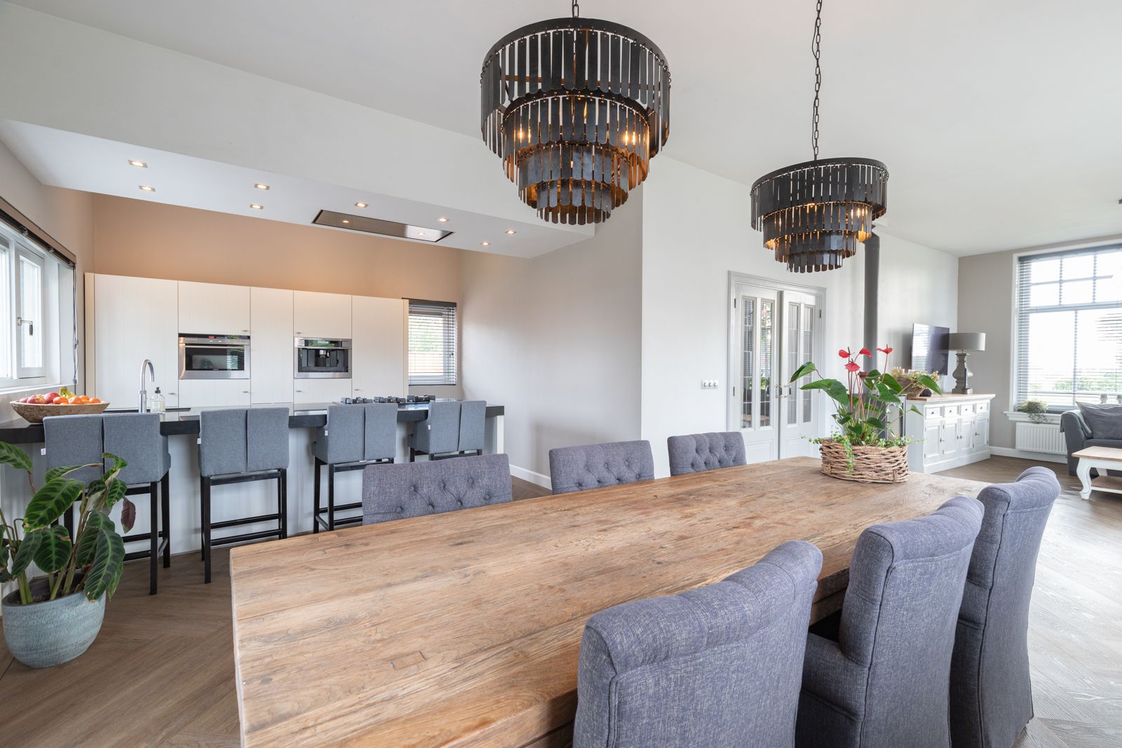 Foto 15 van Rijksweg 77