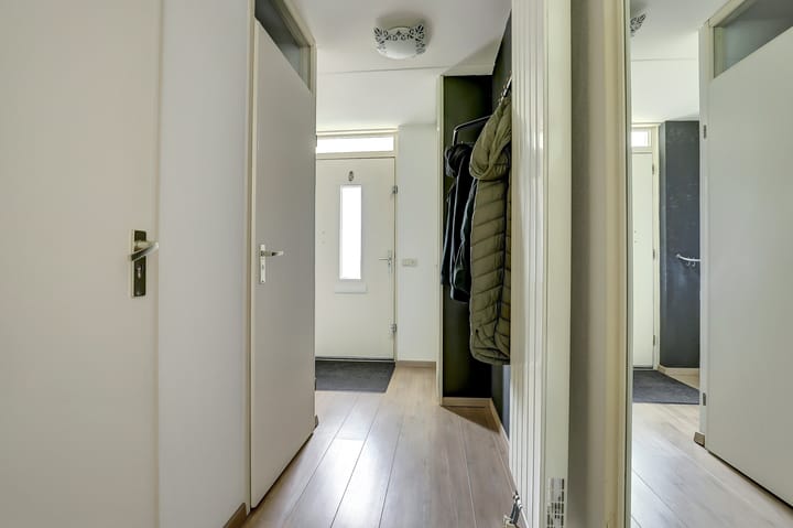 Foto 5 van Robert de Vriesstraat 19