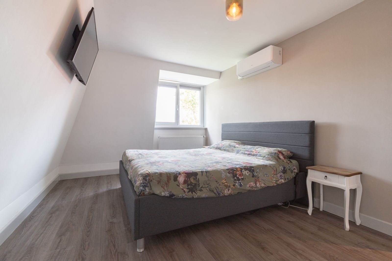 Foto 27 van Rijksweg 77