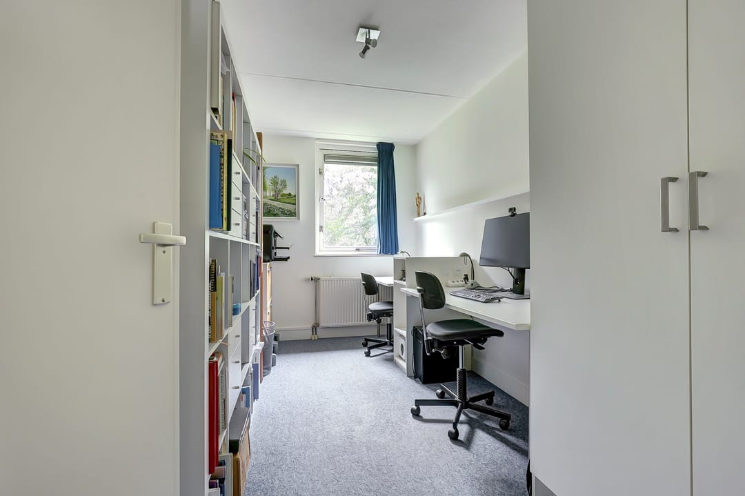 Foto 16 van Robert de Vriesstraat 19