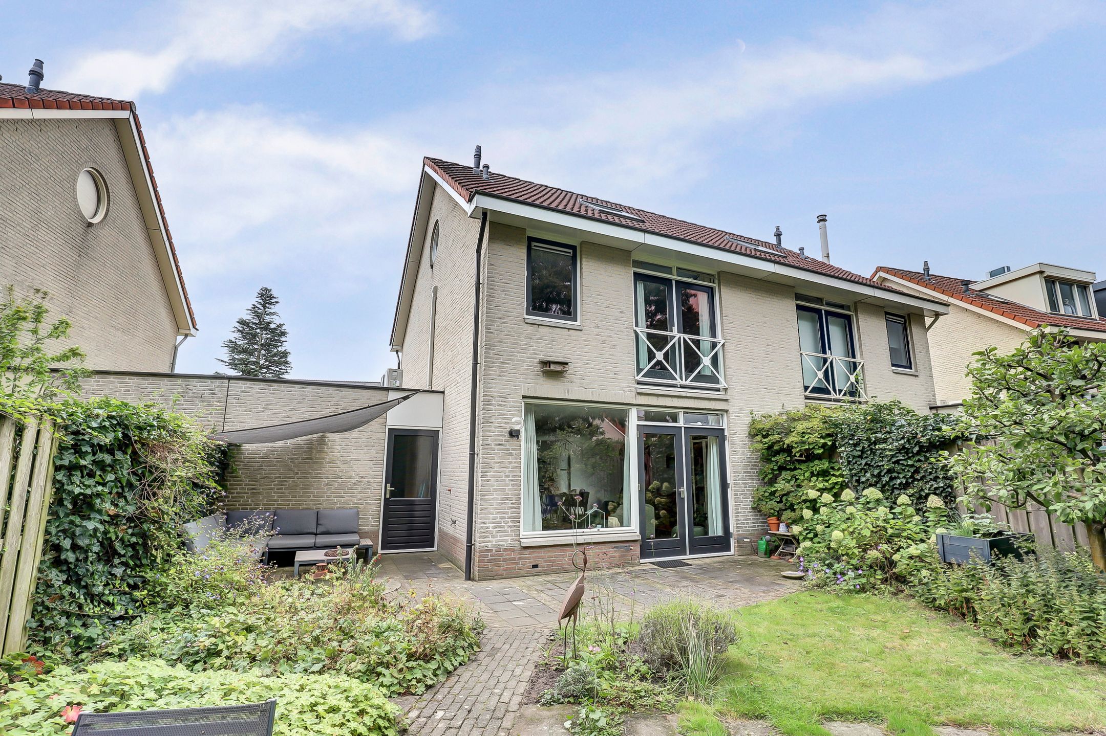 Foto 24 van Robert de Vriesstraat 19