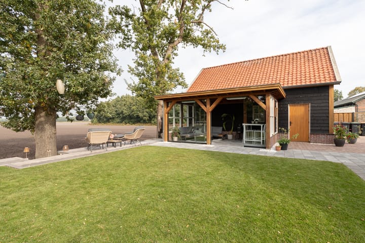 Foto 44 van Rijksweg 77