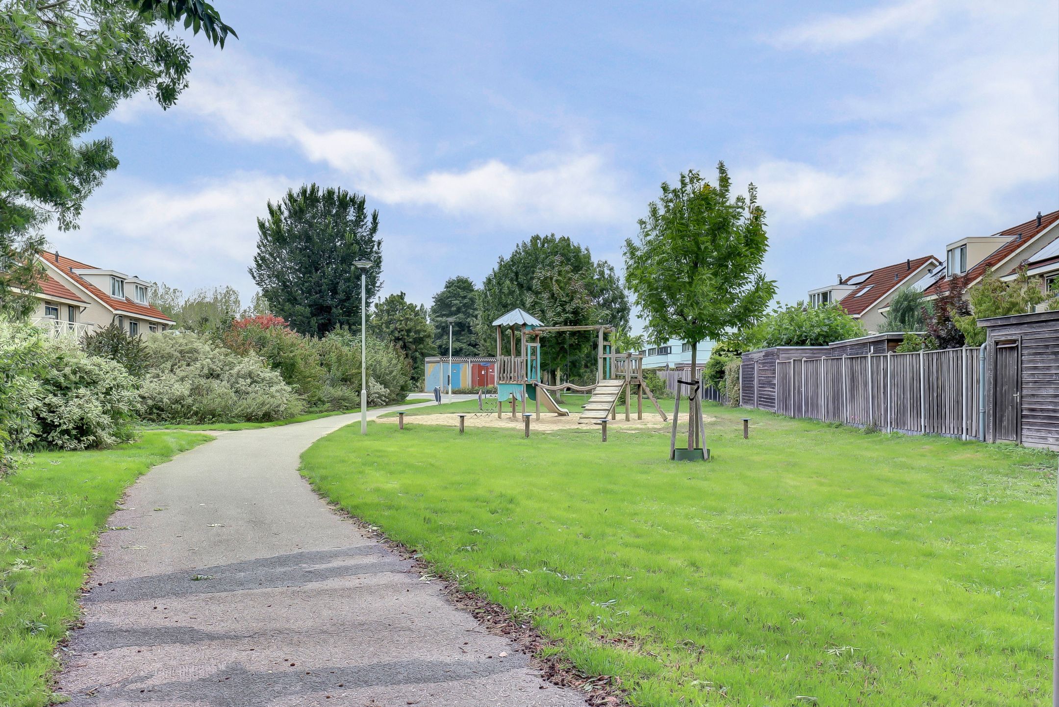 Foto 30 van Robert de Vriesstraat 19