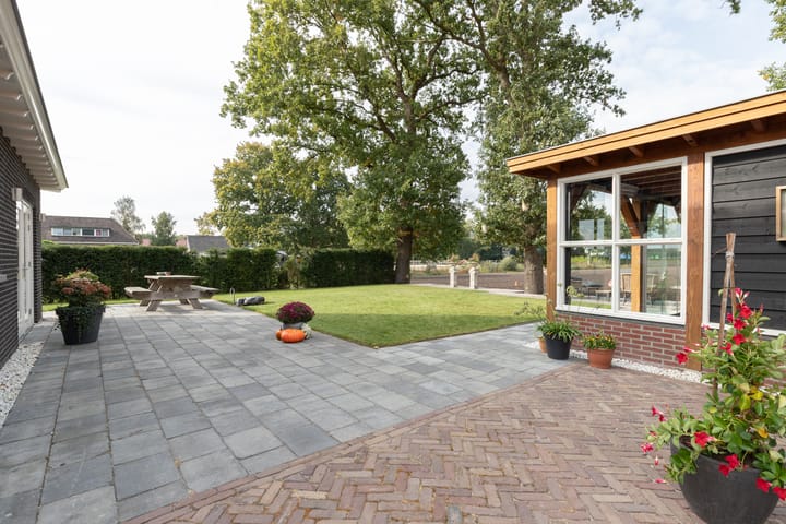 Foto 50 van Rijksweg 77