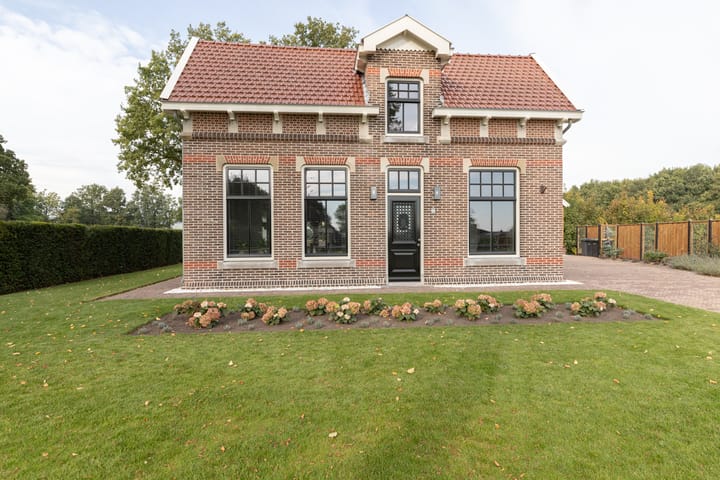 Foto 60 van Rijksweg 77