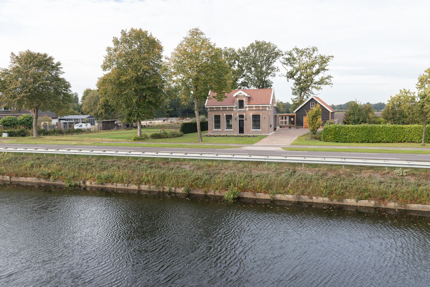 Foto 64 van Rijksweg 77