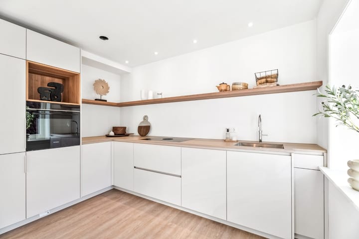 Photo 4 of Bloemendalsestraat 47-B