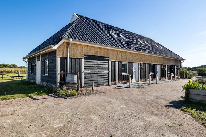 Photo 64 of Wateren 28