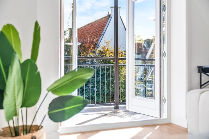 Photo 33 of Bloemendalsestraat 47-B