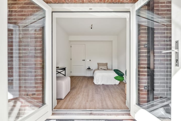 Photo 34 of Bloemendalsestraat 47-B