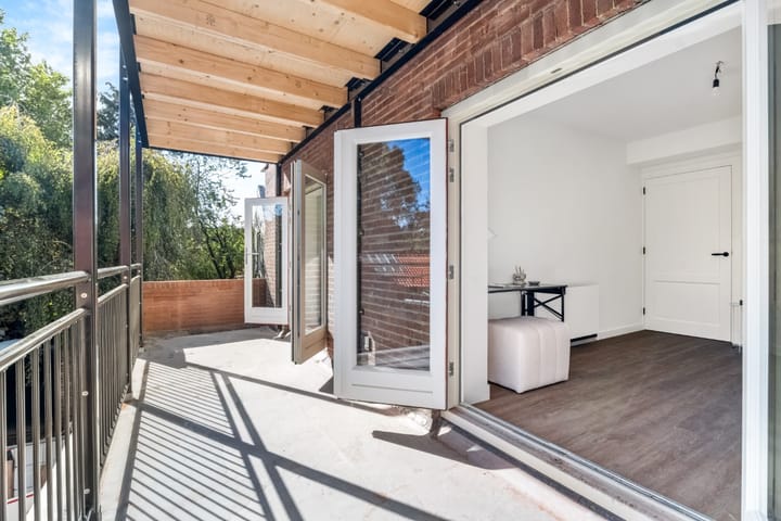 Photo 35 of Bloemendalsestraat 47-B