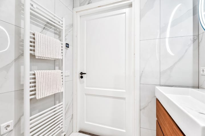 Photo 37 of Bloemendalsestraat 47-B