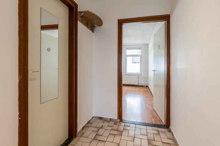 Photo 11 of Heinseweg 3-A