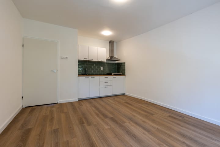 Foto 15 van Heinseweg 3-B