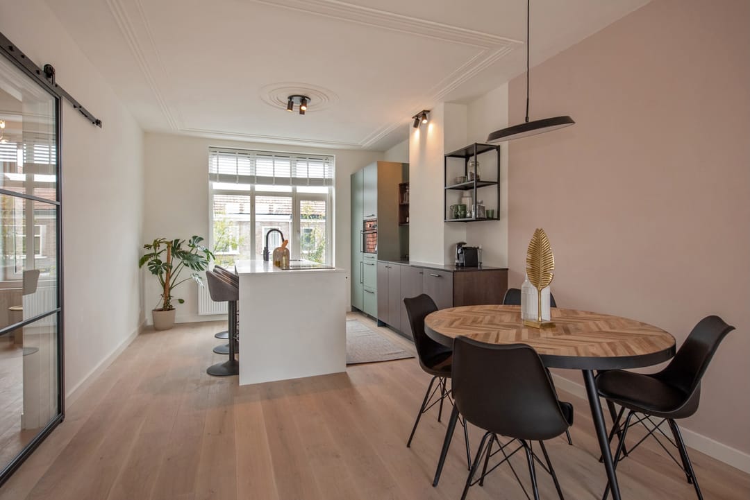 Photo 2 of Adriaan Pauwstraat 6