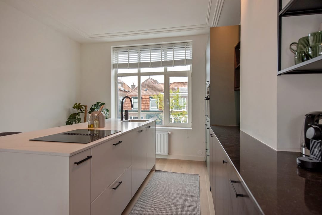 Photo 11 of Adriaan Pauwstraat 6