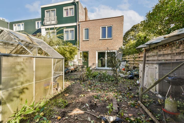 Foto 8 van Arnoldystraat 1