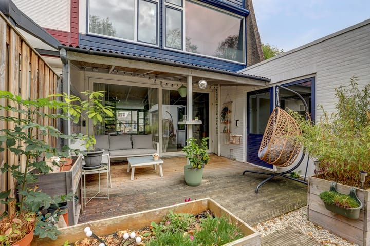 Photo 17 of Burgemeester Gaststraat 36