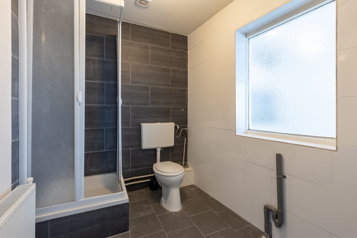 Photo 18 of Heinseweg 7-B