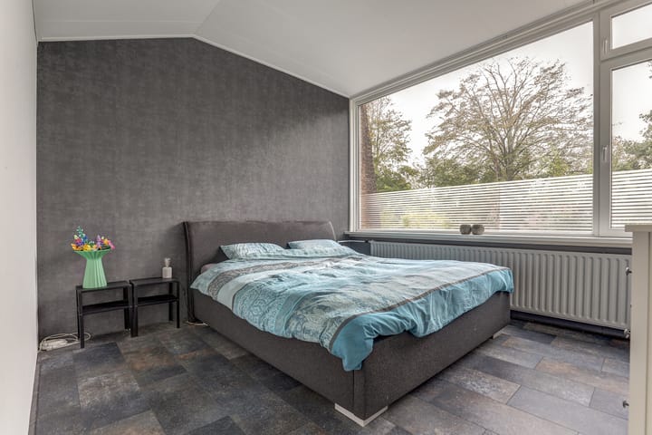 Photo 25 of Burgemeester Gaststraat 36