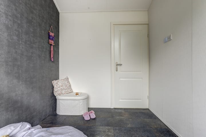 Photo 28 of Burgemeester Gaststraat 36