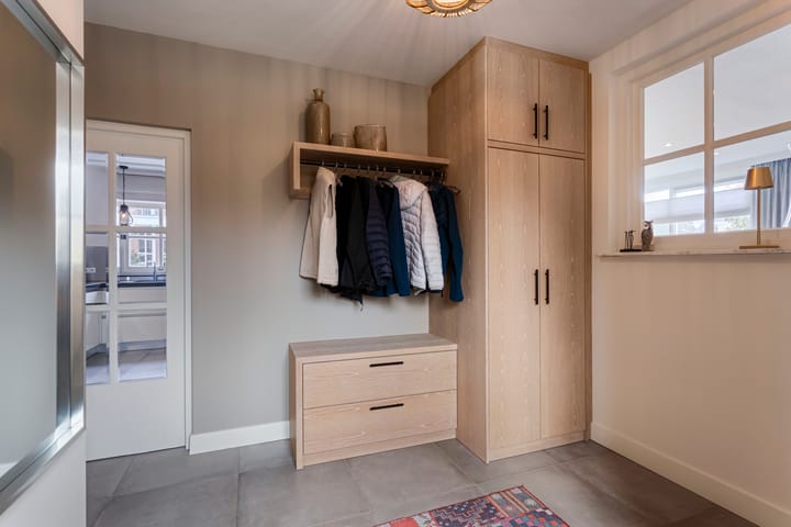 Photo 10 of Engelbertplein 1