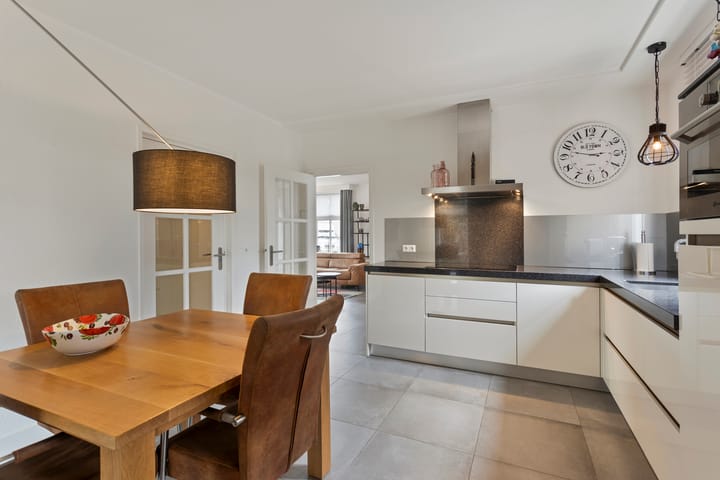 Photo 22 of Engelbertplein 1