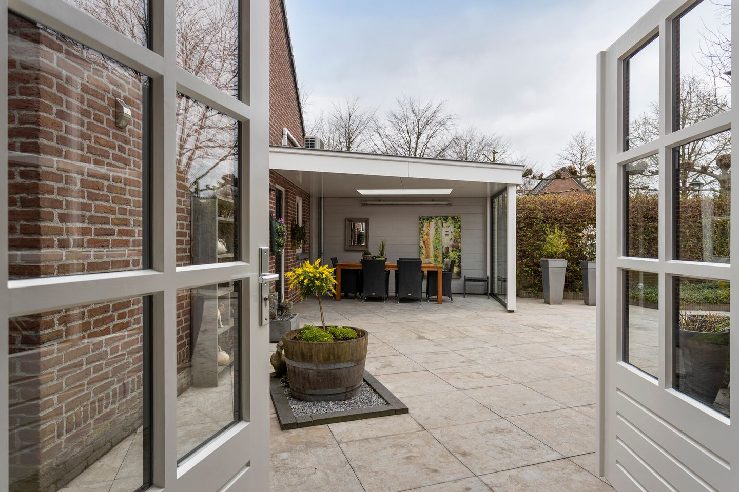 Photo 25 of Engelbertplein 1