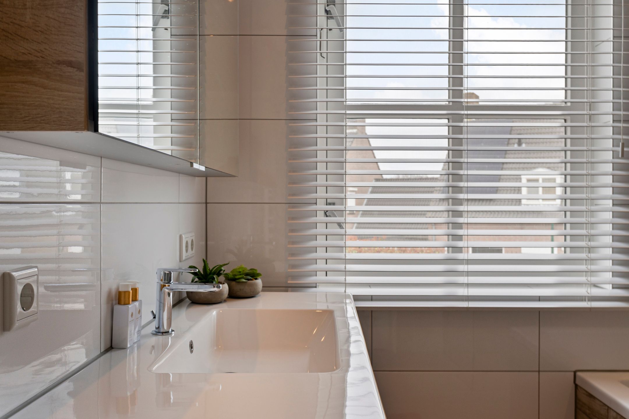 Photo 36 of Engelbertplein 1