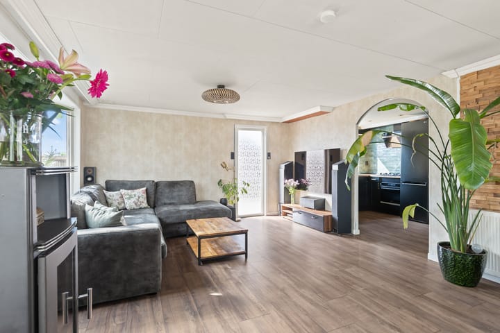 Foto 11 van Lekdijk oost 16-D30