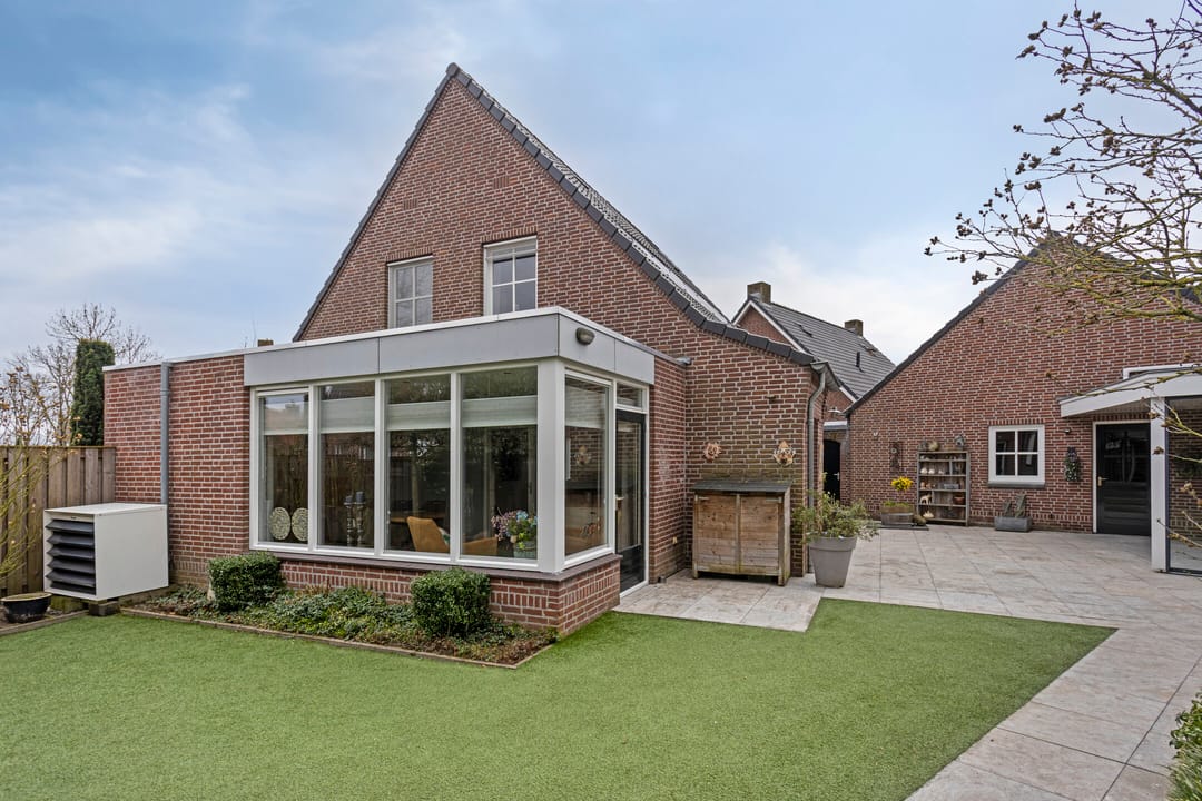 Photo 43 of Engelbertplein 1