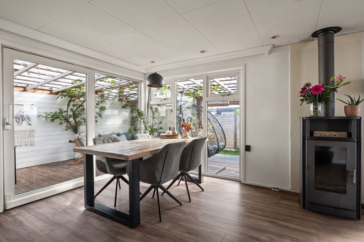 Foto 19 van Lekdijk oost 16-D30