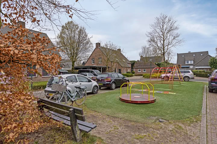 Photo 49 of Engelbertplein 1