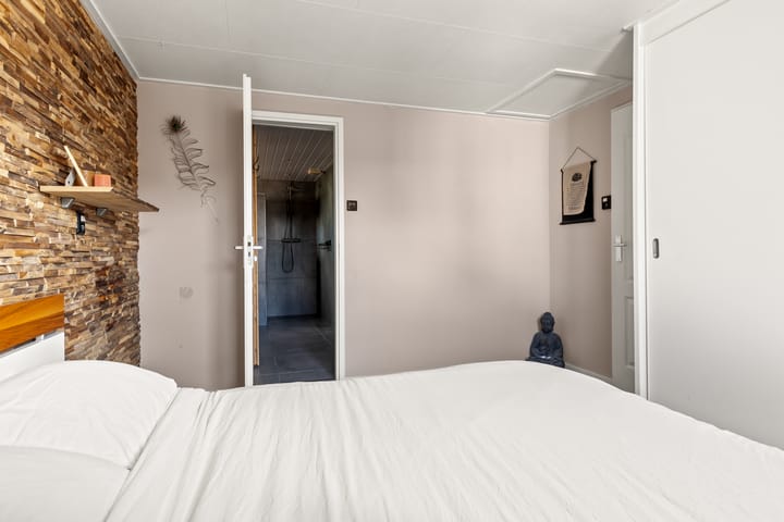 Foto 25 van Lekdijk oost 16-D30