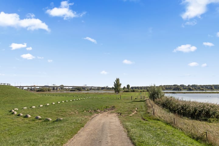 Foto 46 van Lekdijk oost 16-D30