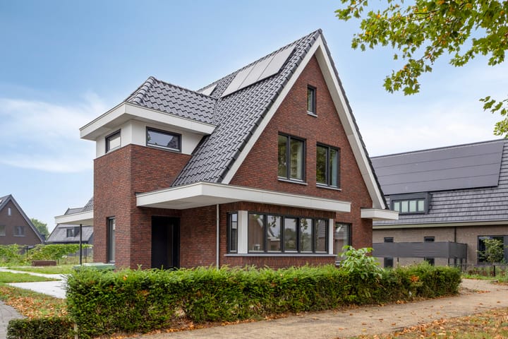 Photo 34 of De Scheifelaar 533-A