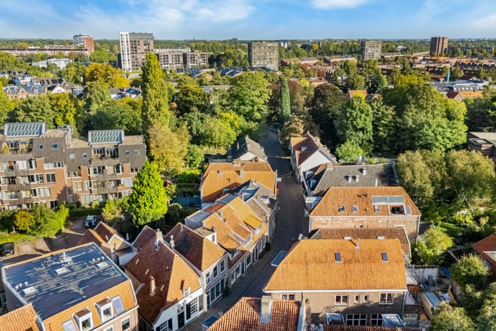 Photo 2 of Bloemendalsestraat 47-C