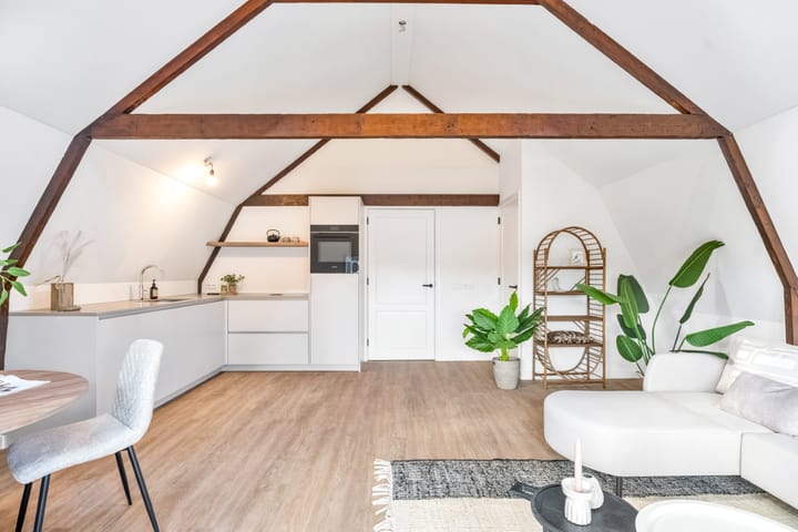 Photo 3 of Bloemendalsestraat 47-C