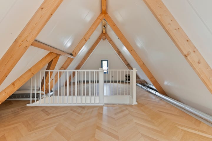 Photo 24 of De Scheifelaar 533-A