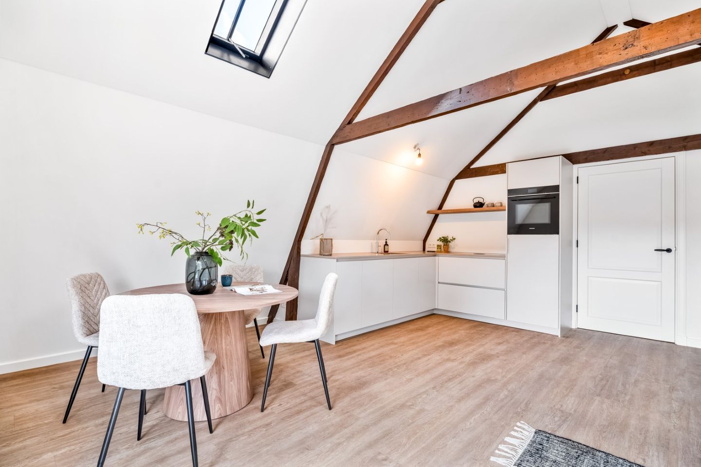 Foto 10 van Bloemendalsestraat 47-C